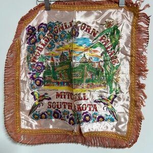 Vintage souvenir pillow cover, South Dakota corn Palace ￼